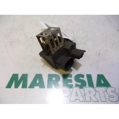 Peugeot - 207 - Cooling fan resistor