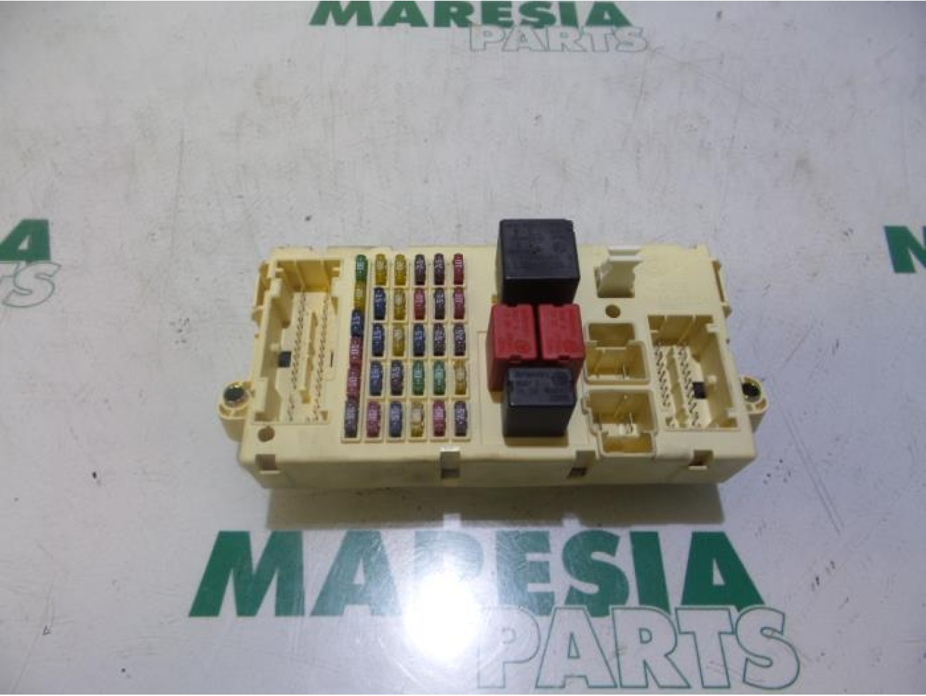 Alfa Romeo - GT - Fuse box