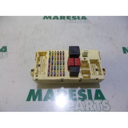 Alfa Romeo - GT - Fuse box