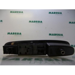 Lancia - Y(Psilon) - Multi-functional window switch