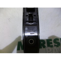 Lancia - Y(Psilon) - Multi-functional window switch