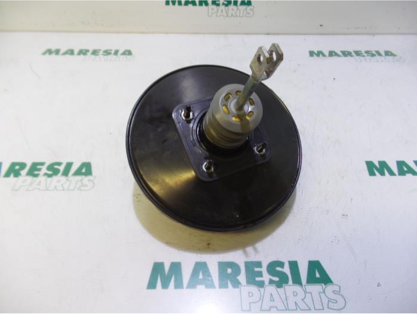 Renault - Twingo - Brake servo