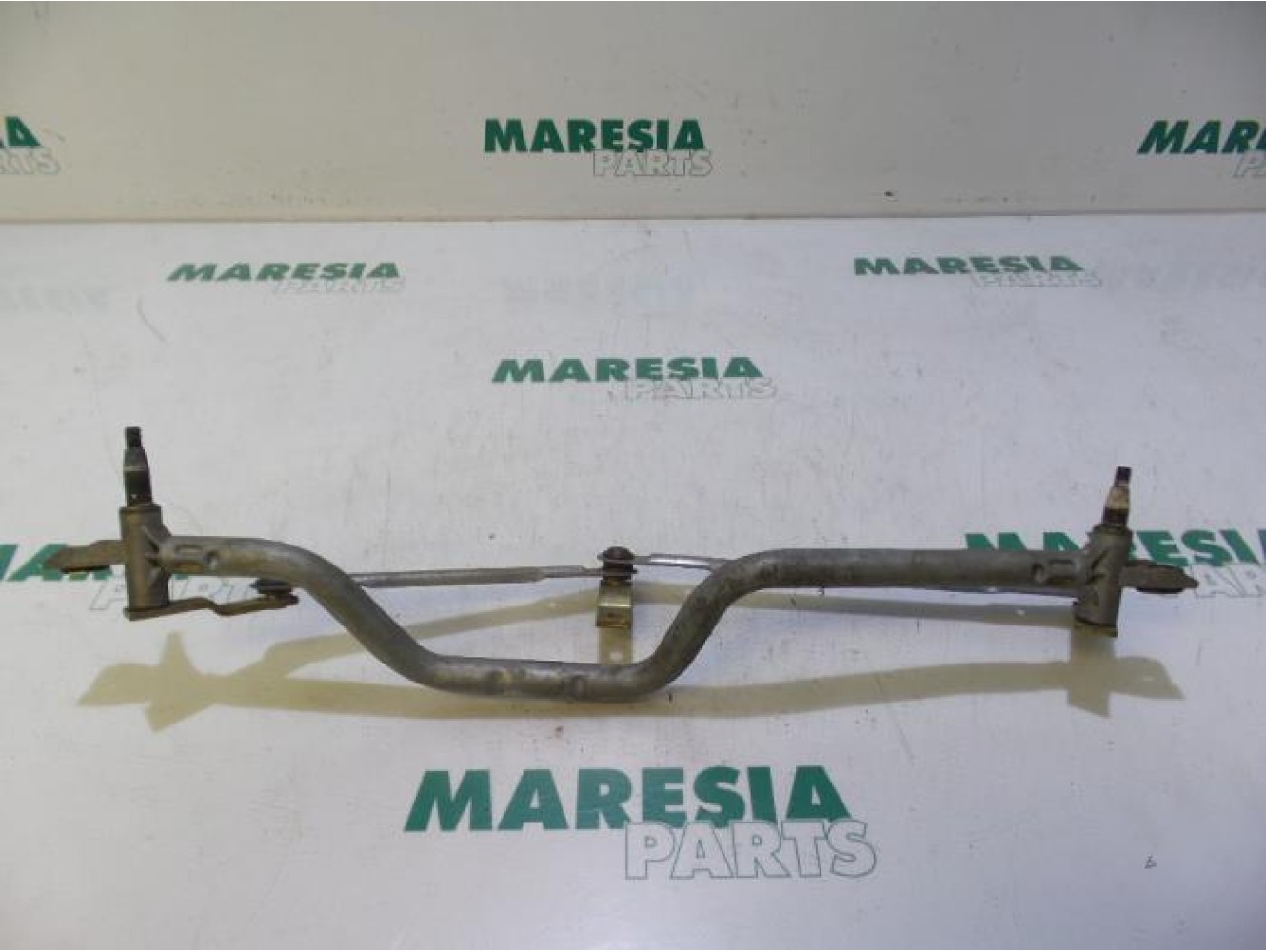Renault - Clio - Wiper mechanism