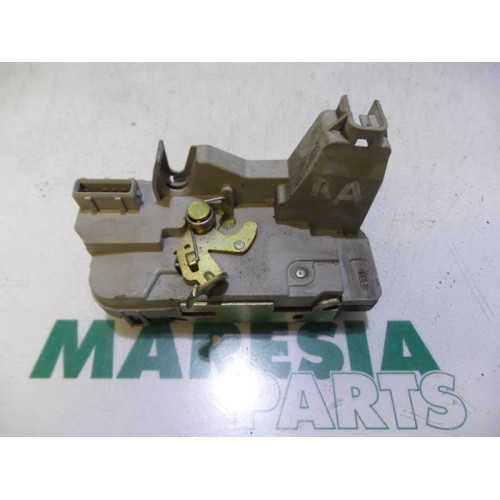 Peugeot - 307 - Rear door mechanism 4-door, right