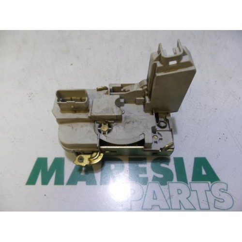 Peugeot - 307 - Front door lock mechanism 4-door, right
