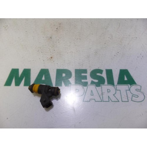 Renault - Clio - Injector (petrol injection)
