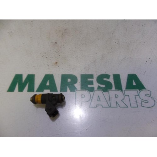 Renault - Clio - Injector (petrol injection)