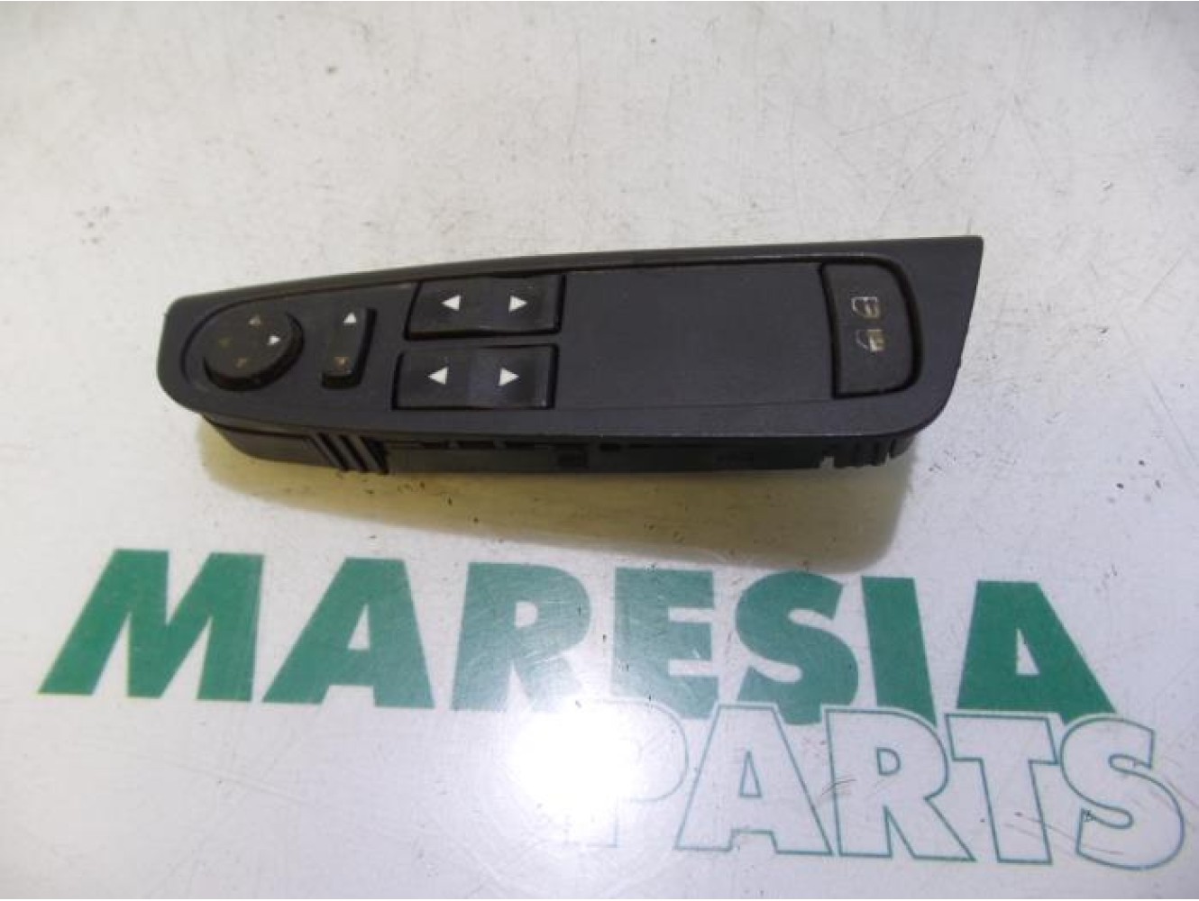 Fiat - Stilo - Multi-functional window switch
