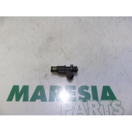 Peugeot - 206 - Injector (petrol injection)