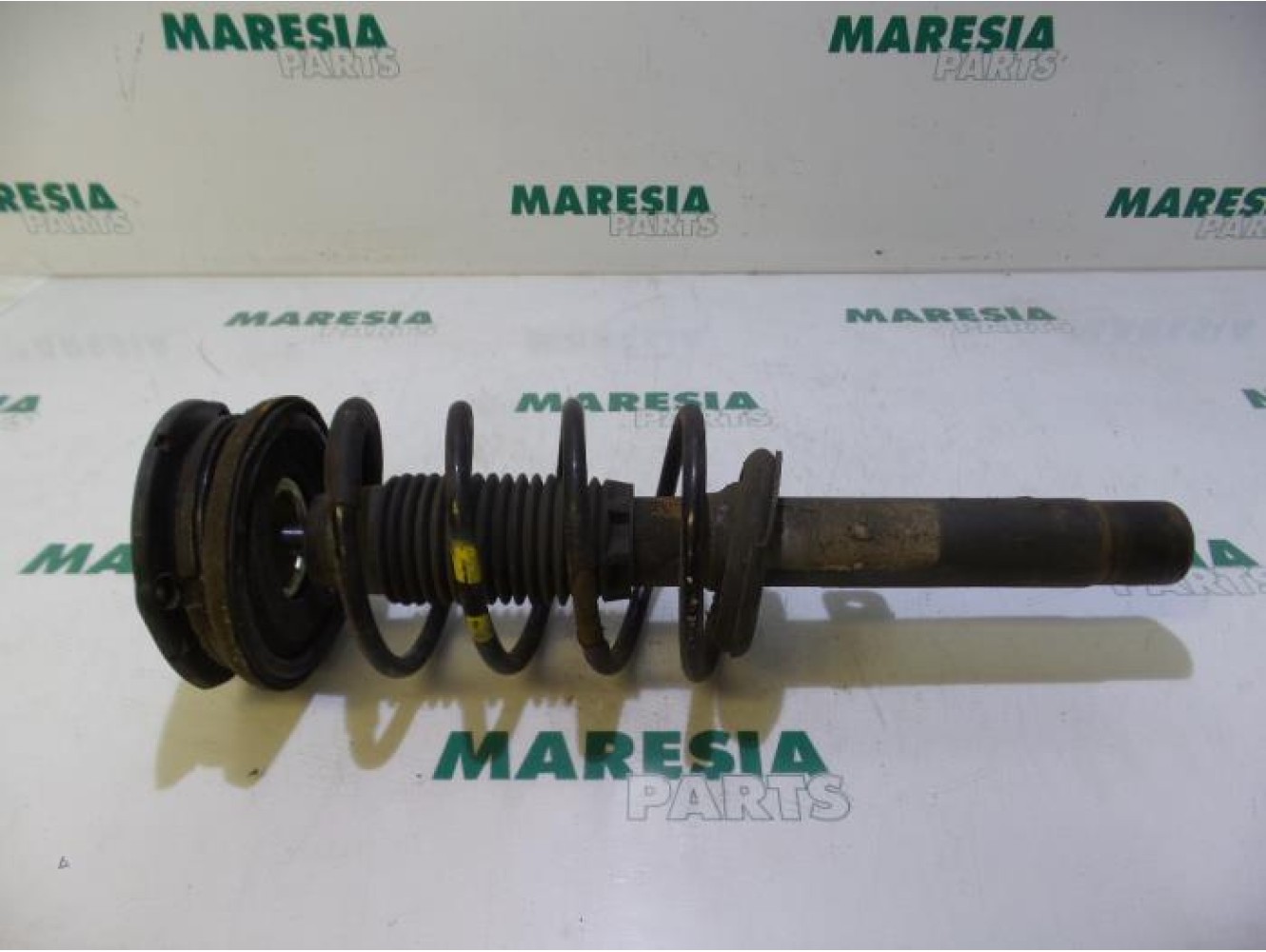 Peugeot - 406 - Front shock absorber rod, right