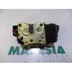 Peugeot - 406 - Rear door mechanism 4-door, right