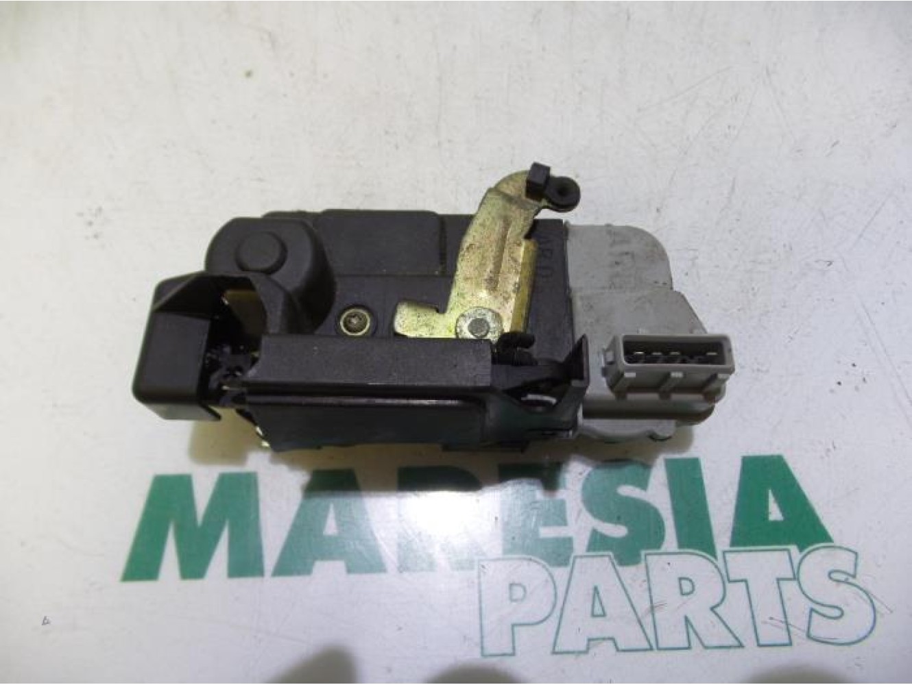 Peugeot - 406 - Rear door mechanism 4-door, right