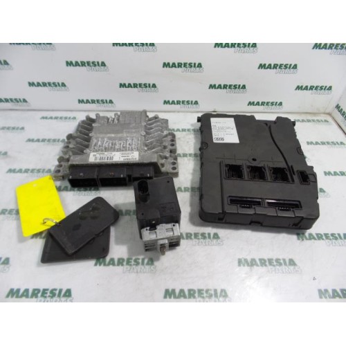 Renault - Megane - Engine management computer
