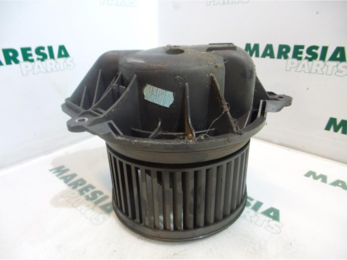 Renault - Megane - Heating and ventilation fan motor