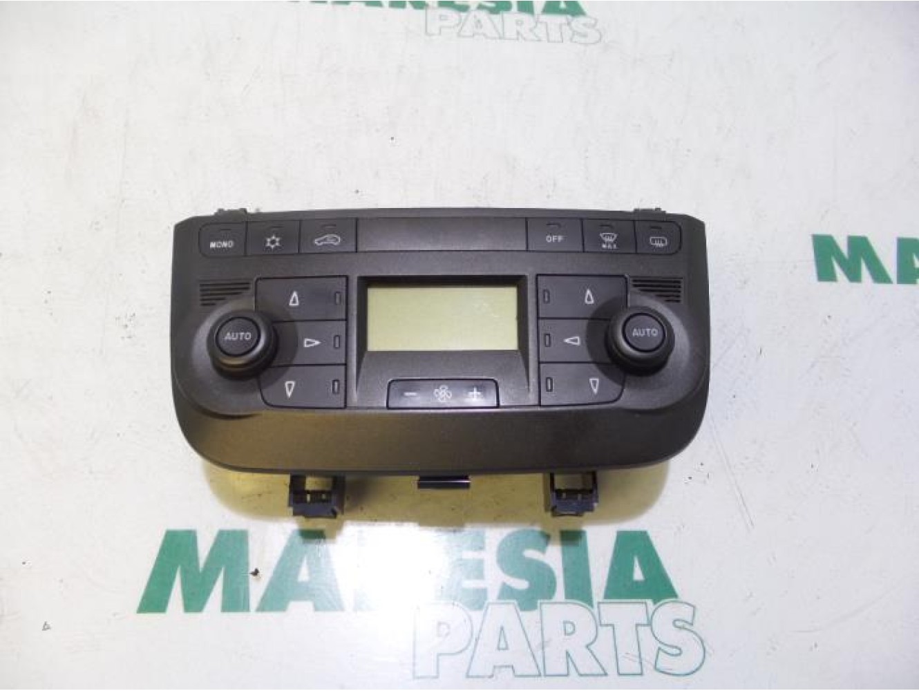 Fiat - Punto - Panneau de commandes chauffage