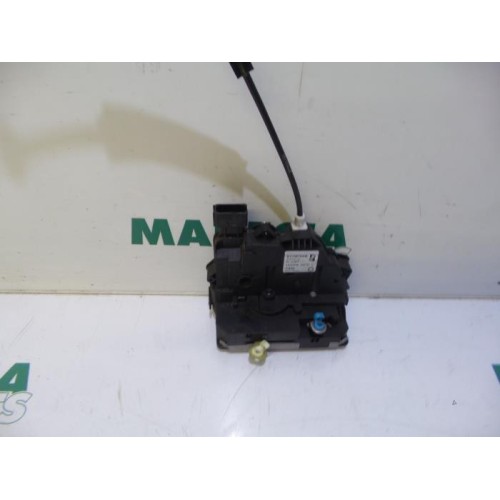 Fiat - Punto - Front door lock mechanism 4-door, right