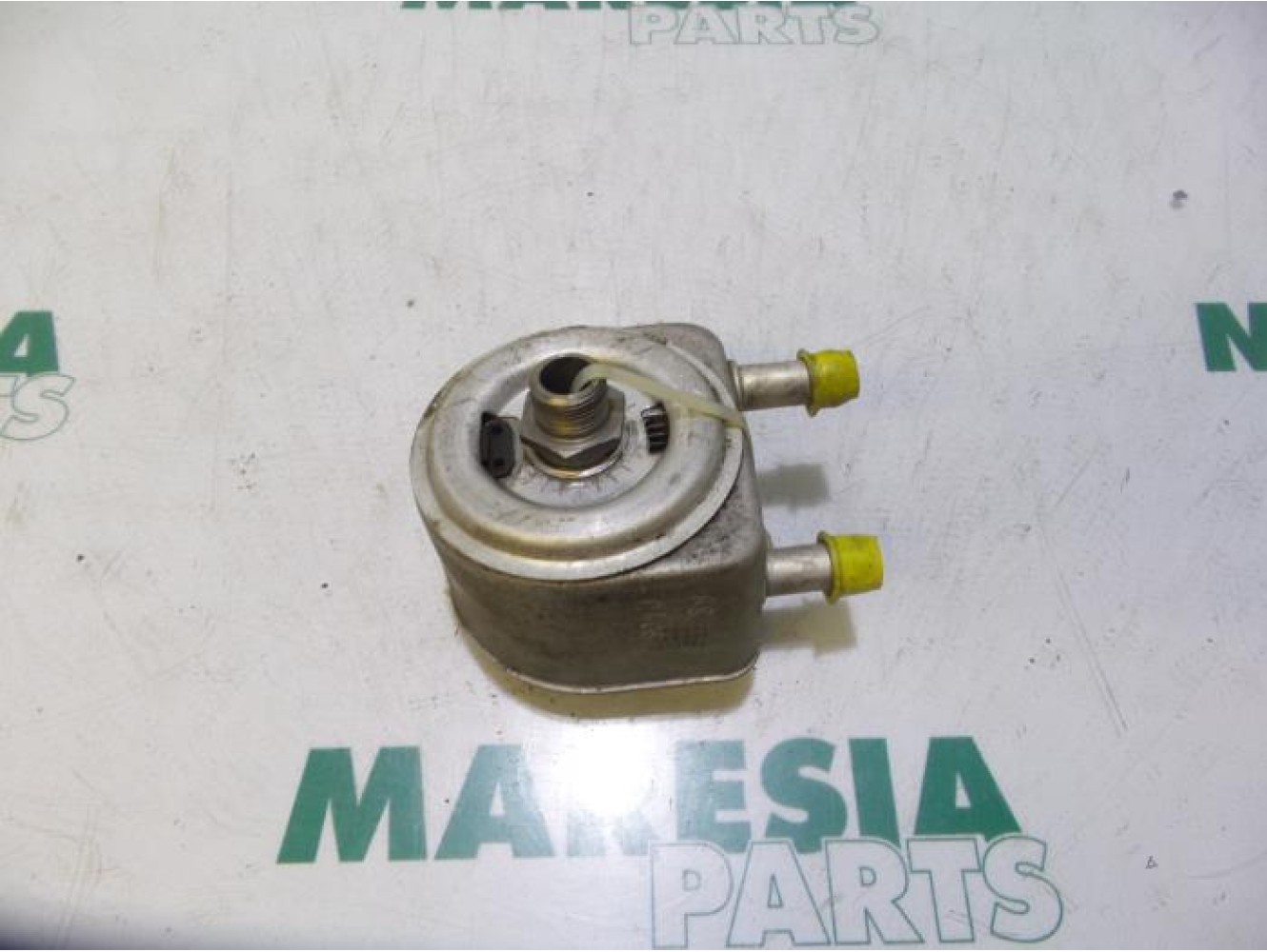 Peugeot - 406 - Oil filter holder