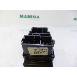 Peugeot - 206 - Indicator switch