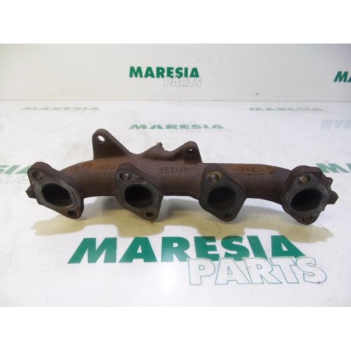 Renault - Clio - Exhaust manifold