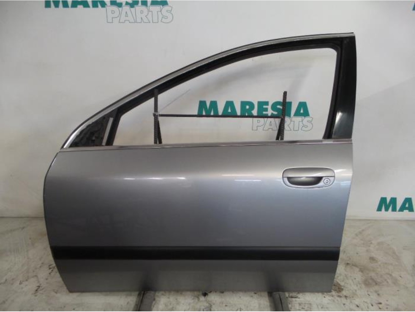 Peugeot - 607 - Portière 4portes avant gauche