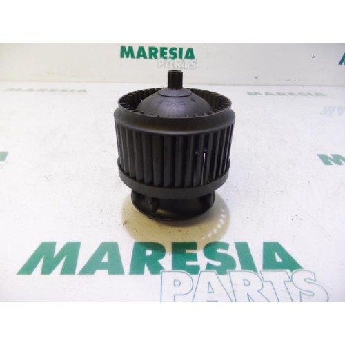 Renault - Vel Satis - Heating and ventilation fan motor