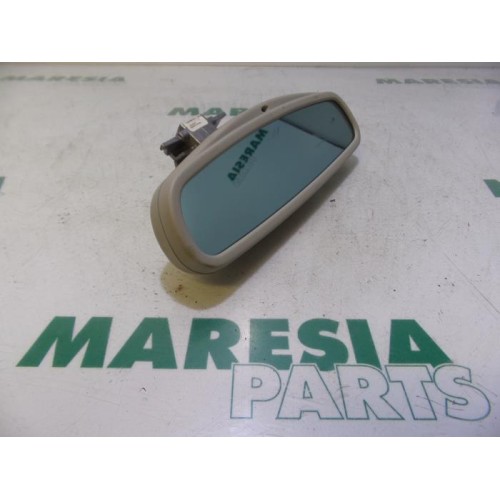 Renault - Vel Satis - Rear view mirror