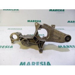 Alfa Romeo - GT - Engine mount