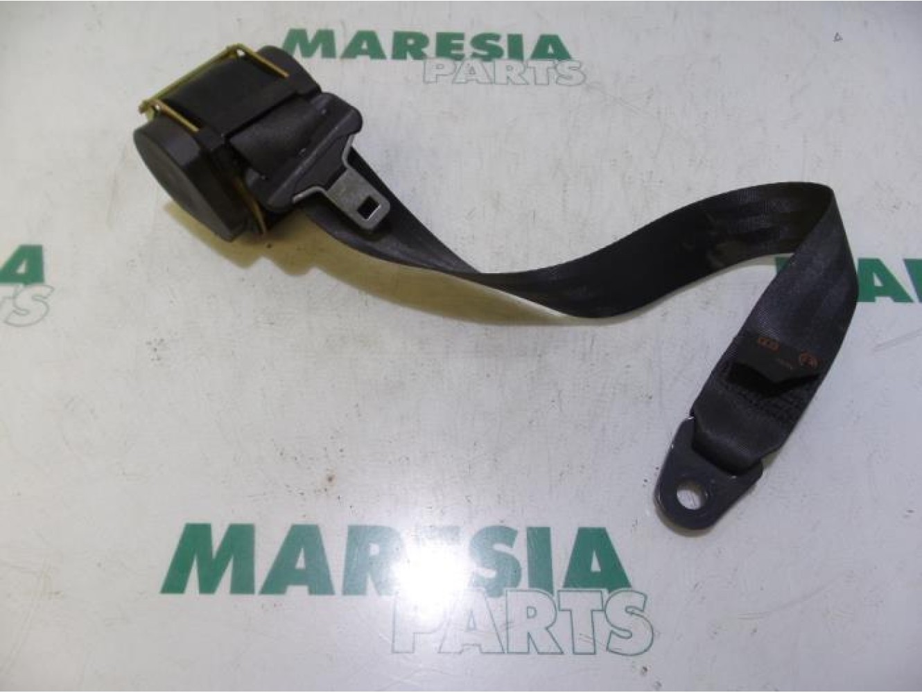 Peugeot - 607 - Sicherheitsgurt links hinten