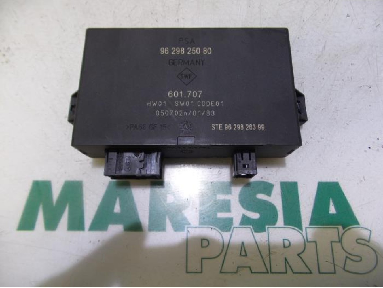 Peugeot - 607 - PDC Module