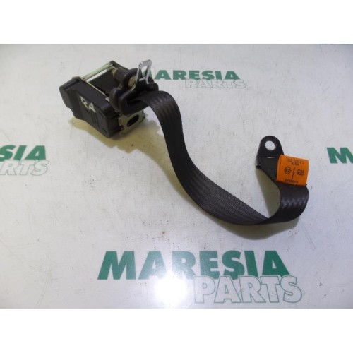 Alfa Romeo - GT - Rear seatbelt, right