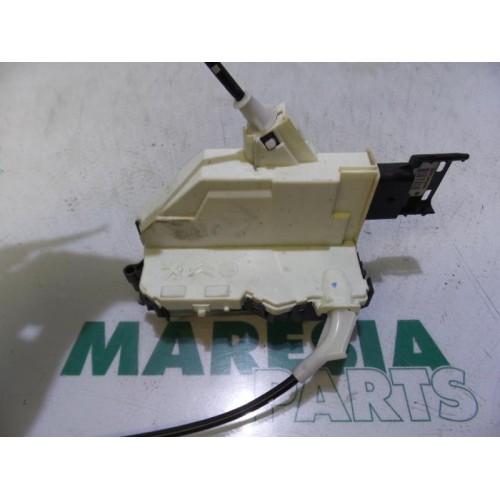 Peugeot - Partner - Door lock mechanism 2-door, right