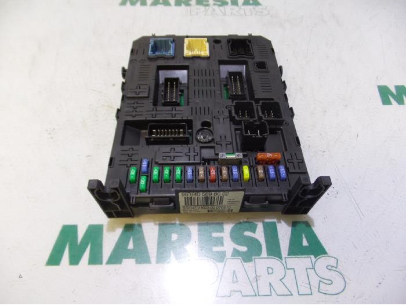 Peugeot - Partner - Fuse box