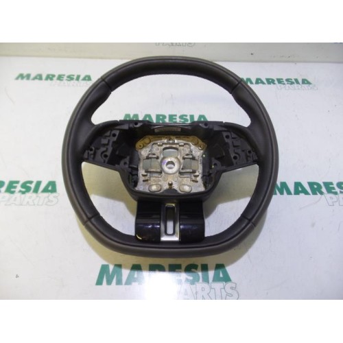 Citroen - C4 Cactus - Steering wheel