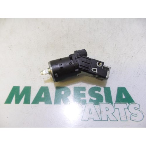 Citroen - C4 Cactus - Ignition lock + key