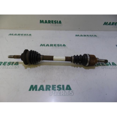Peugeot - 206 - Front drive shaft, left