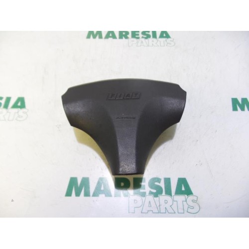 Fiat - Barchetta - Left airbag (steering wheel)