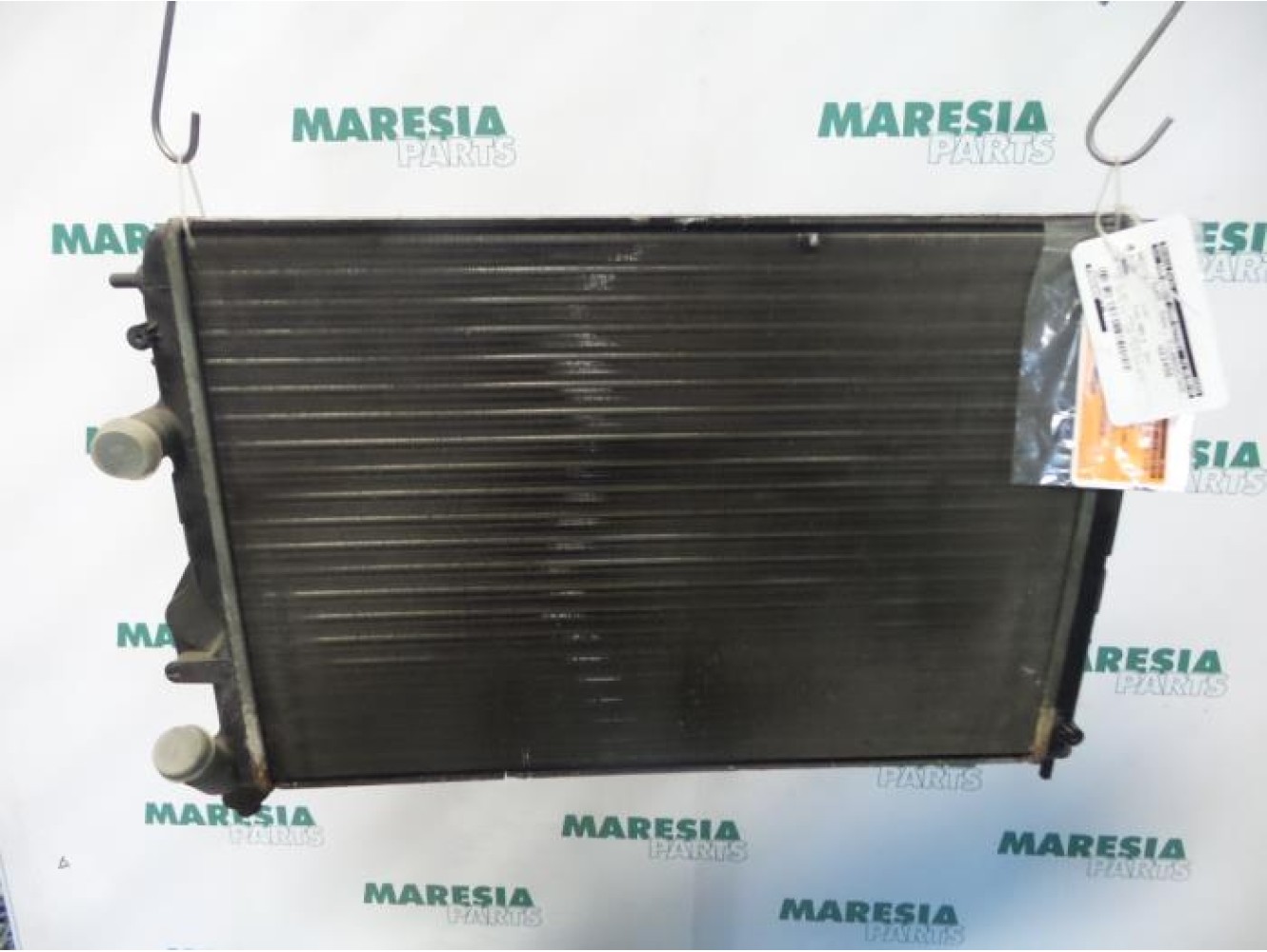 Renault - Megane - Radiator