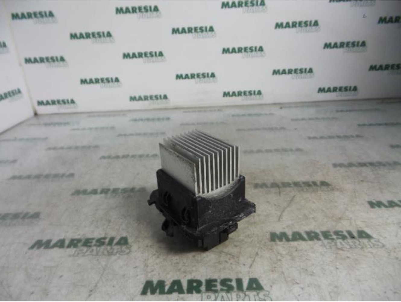Peugeot - 207 - Heater resistor