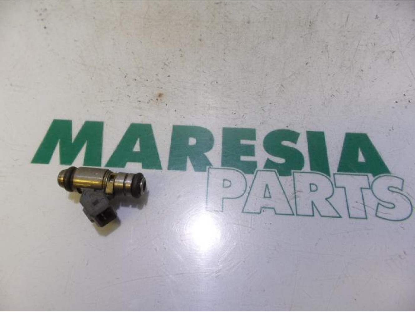 Renault - Clio - Injector (petrol injection)
