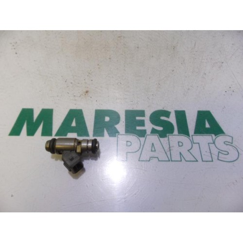 Renault - Clio - Injector (petrol injection)