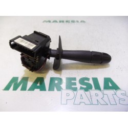 Renault - Megane Scenic - Indicator switch