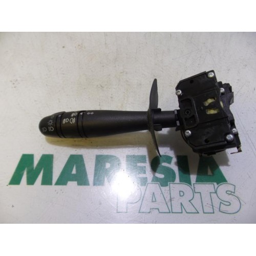 Renault - Megane Scenic - Indicator switch