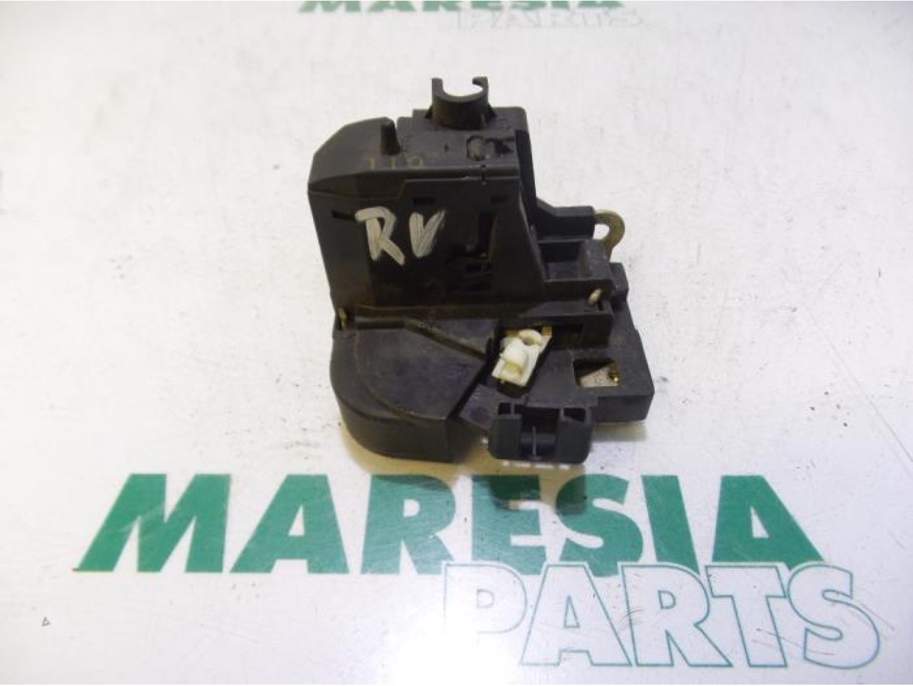 Renault - Megane Scenic - Front door lock mechanism 4-door, right