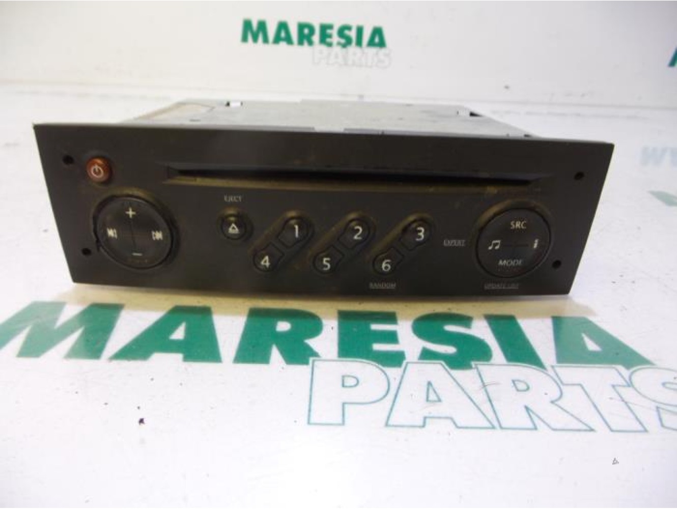 Renault - Clio - Radio CD player