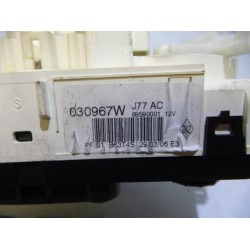 Renault - Clio - Panneau de commandes chauffage