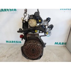 Renault - Clio - Engine
