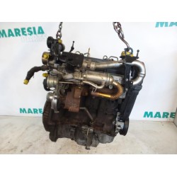 Renault - Clio - Engine