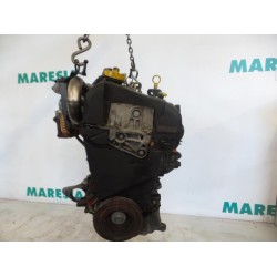 Renault - Clio - Engine