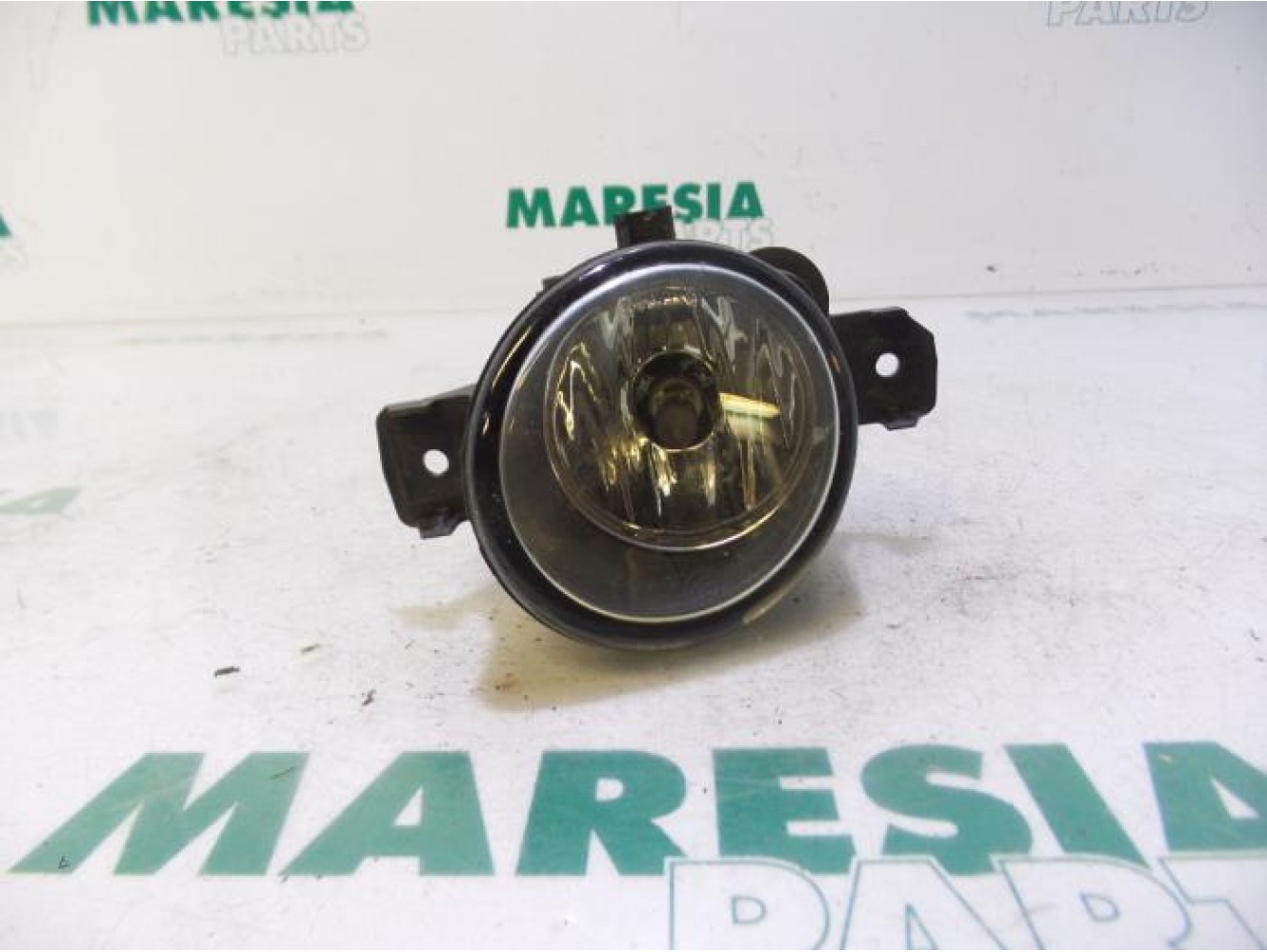 Renault - Clio - Fog light, front right