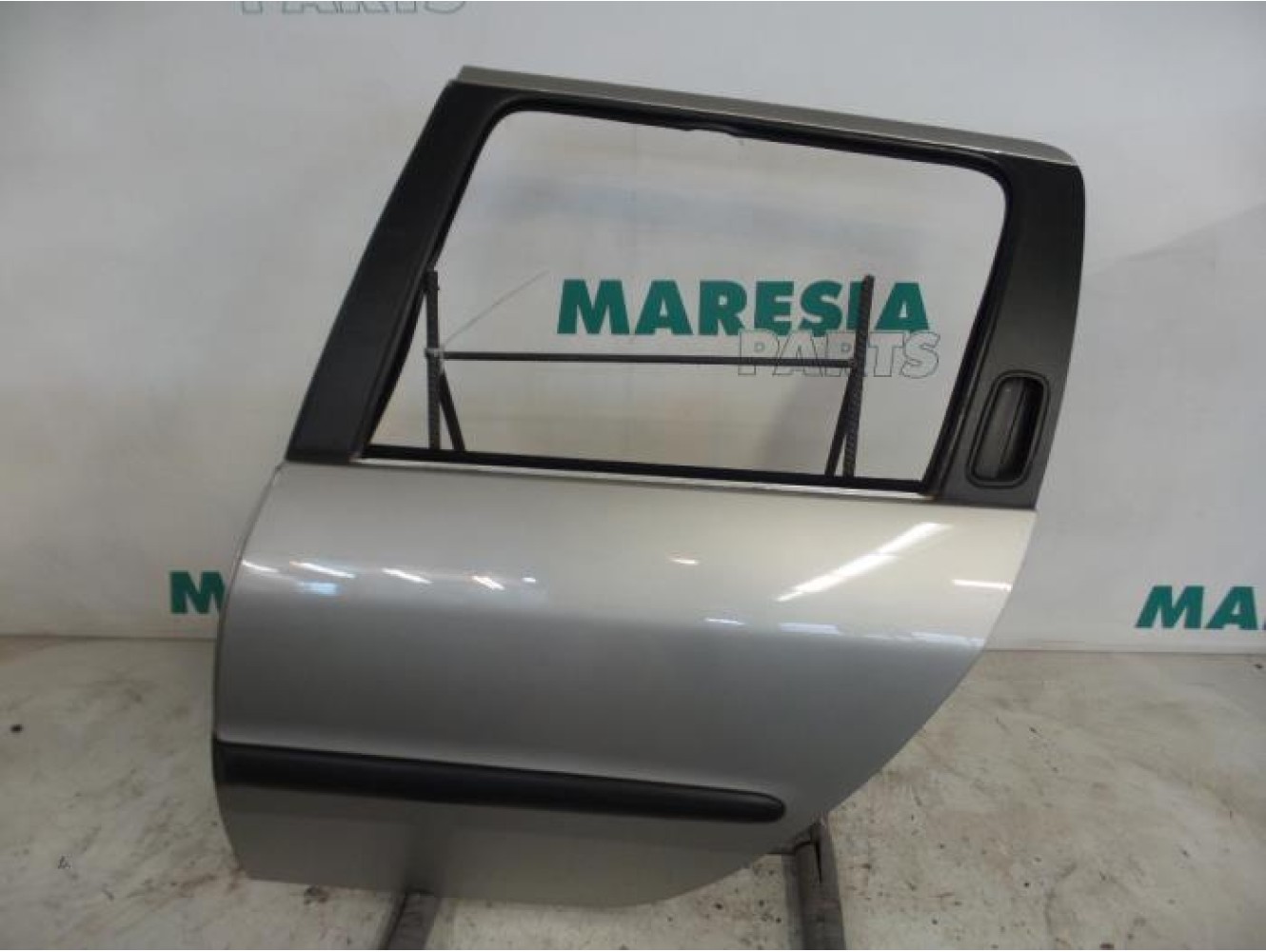 Peugeot - 206 - Portière 4portes arrière gauche